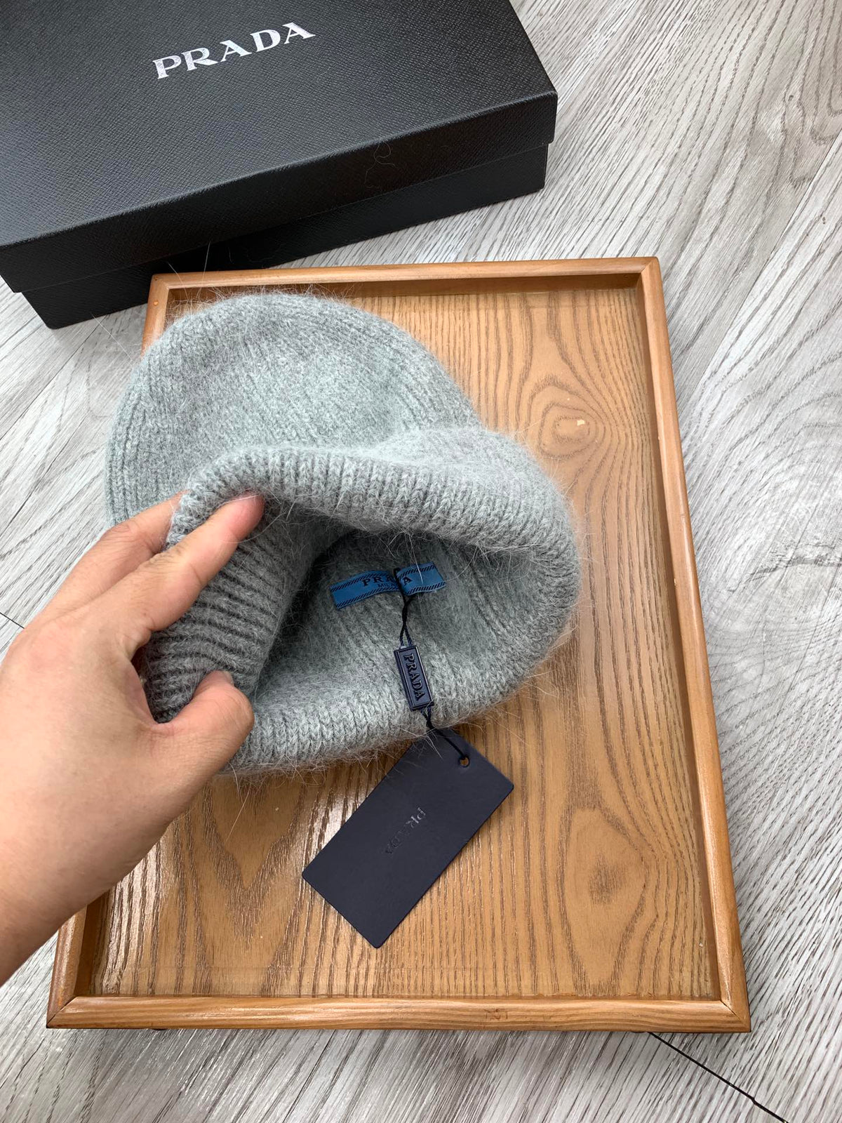 BEANIE HAT IN DOLPHIN GRAY WOOL 108750