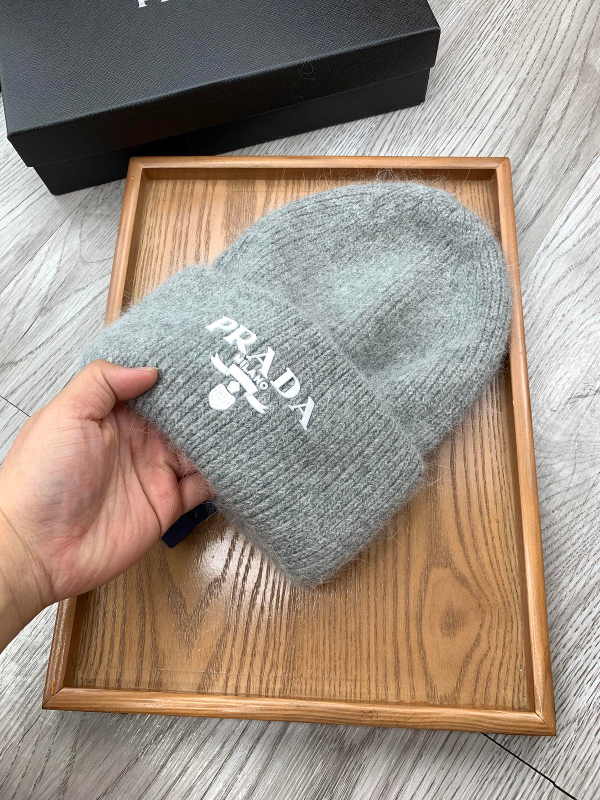 BEANIE HAT IN DOLPHIN GRAY WOOL 108750