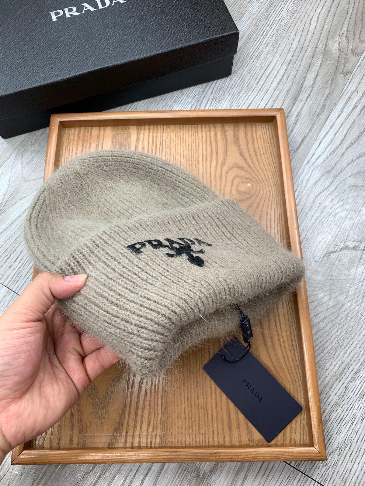 BEANIE HAT IN KHAKI BROWN WOOL 108747
