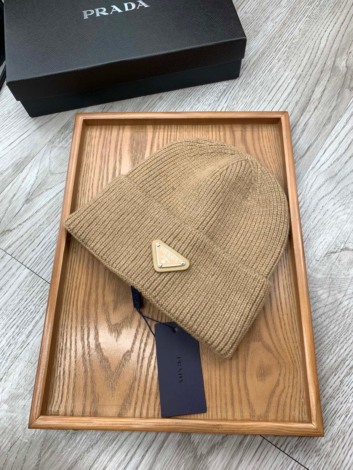 BEANIIE HAT IN CAMEL BROWN WOOL 335038