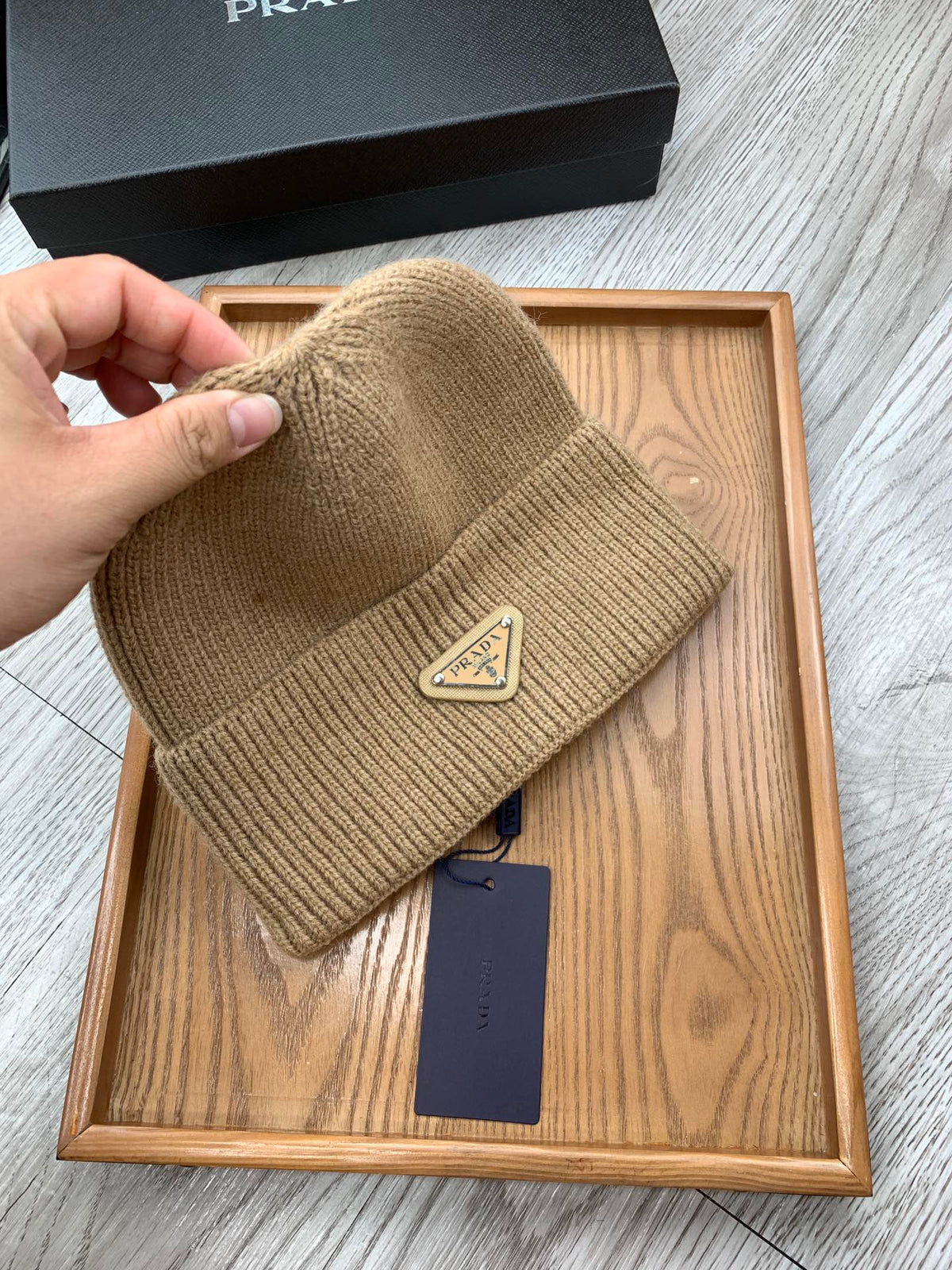 BEANIIE HAT IN CAMEL BROWN WOOL 335038