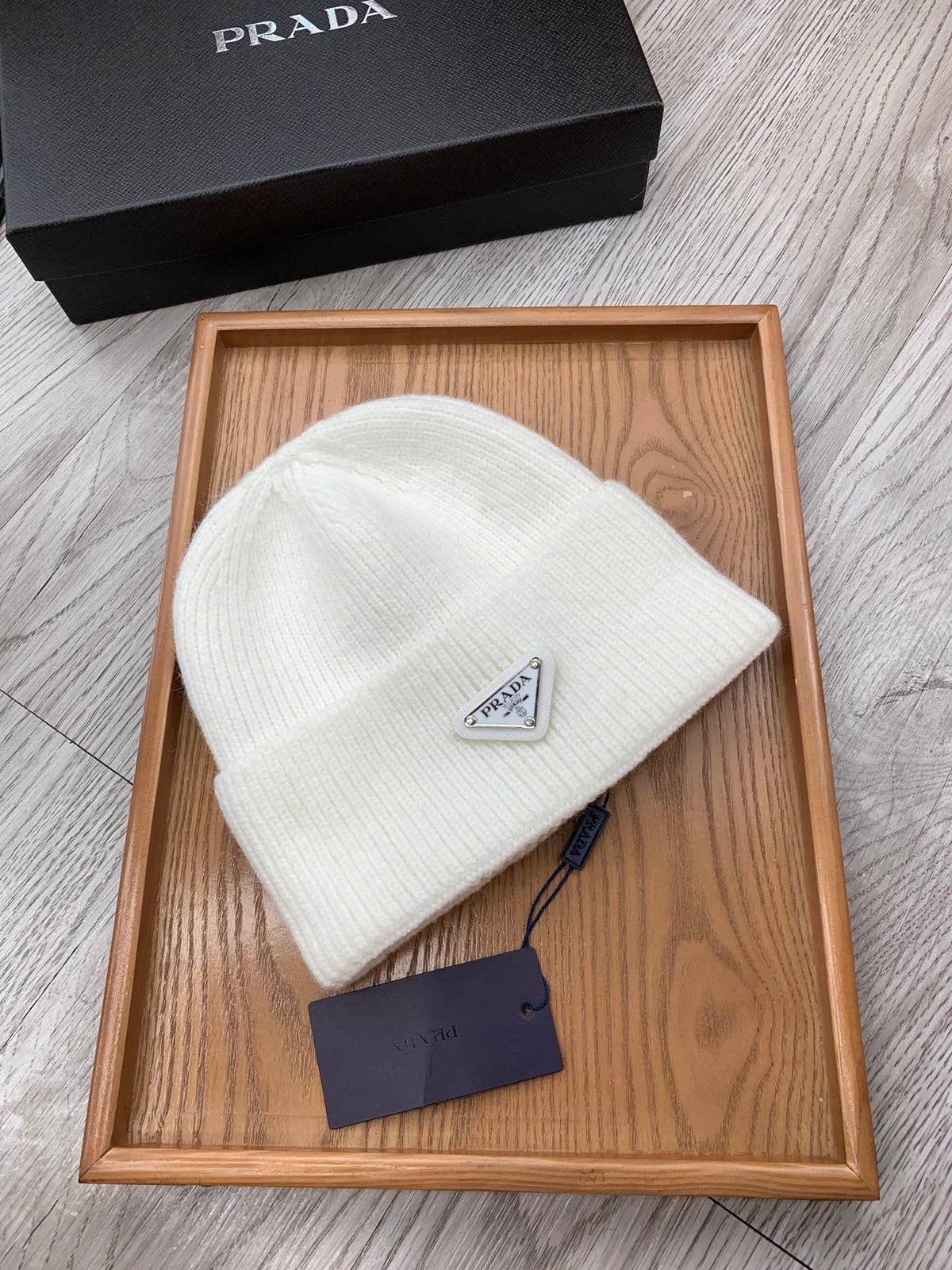 BEANIIE HAT IN WHITE WOOL 335040