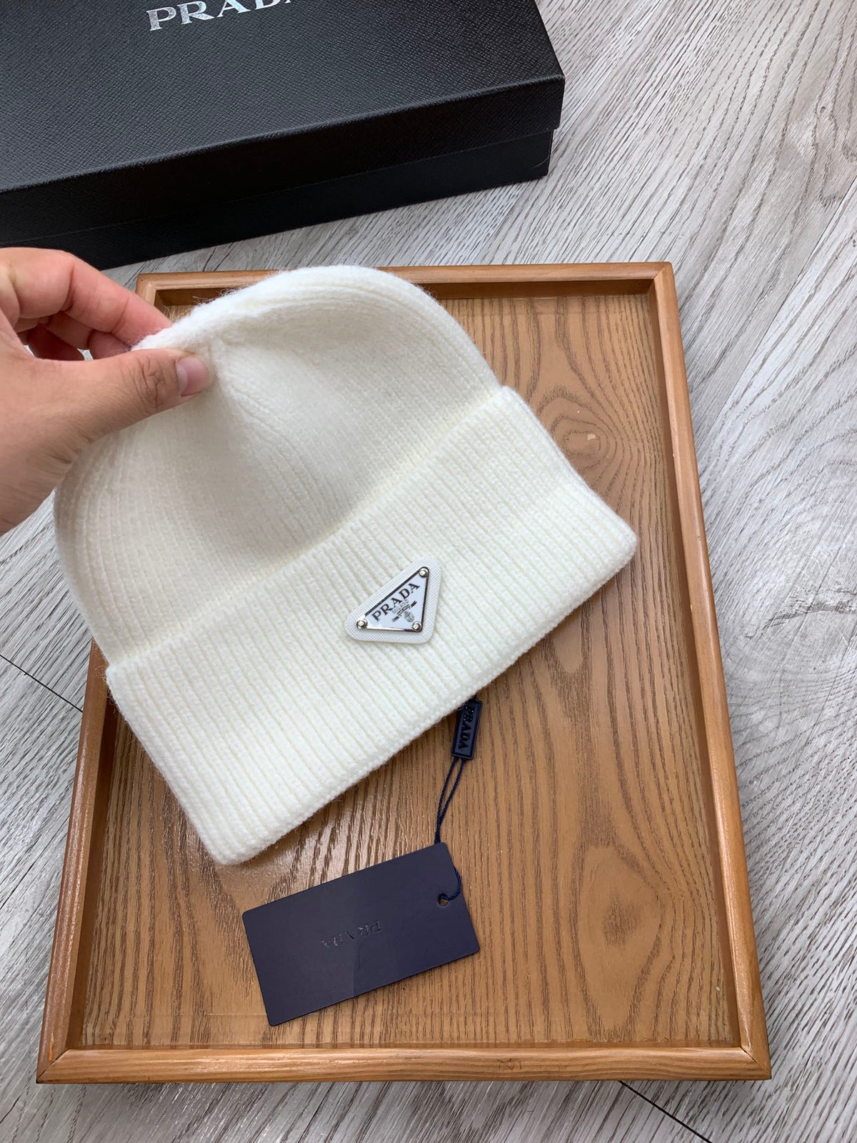 BEANIIE HAT IN WHITE WOOL 335040