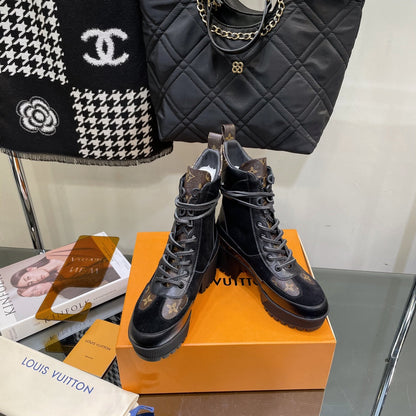 LAUREATE PLATFORM BOOTS IN BLACK SUEDE AND CHOCOLATE BROWN CALFSKIN