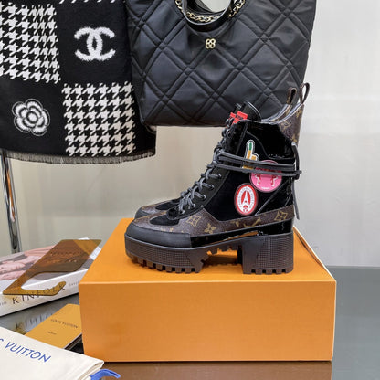 LAUREATE PLATFORM BOOTS IN BLACK SUEDE AND CHOCOLATE BROWN MONOGRAM CALFSKIN