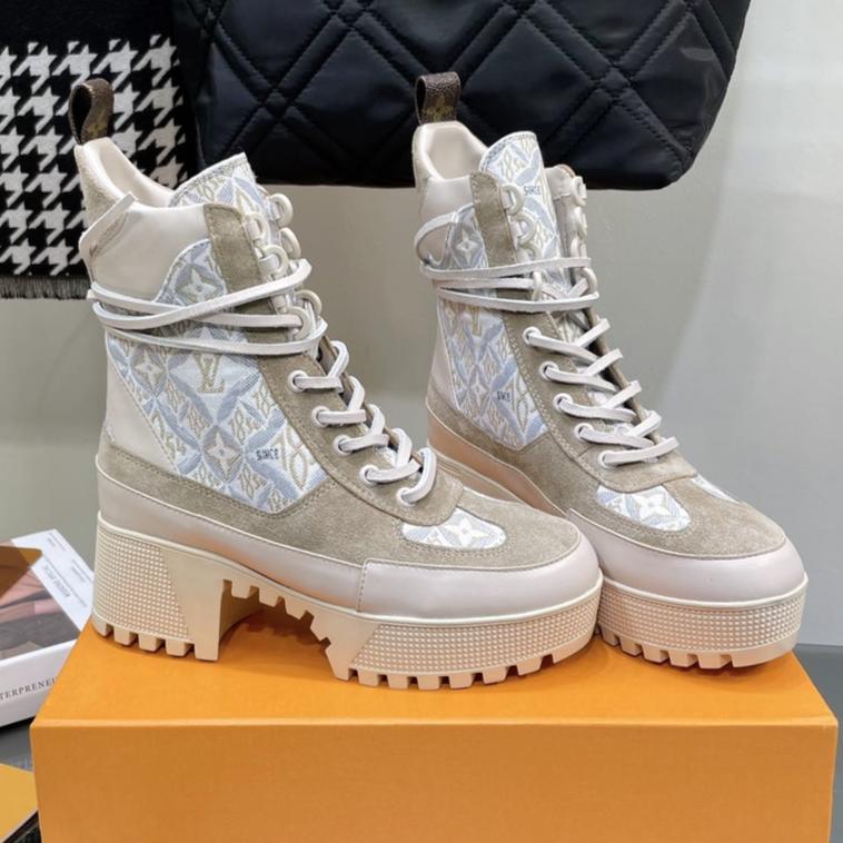 LAUREATE PLATFORM BOOTS IN OAT TAN SUEDE AND MONOGRAM JACQUARD PATTERN