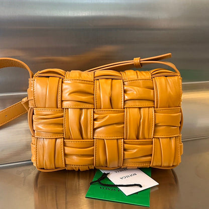 CASSETTE 28 IN SANDSTONE ORANGE SOFT LAMBSKIN