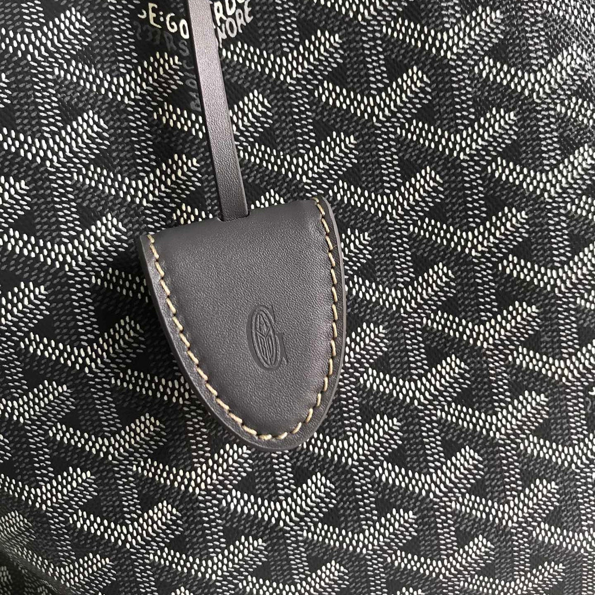 BELLECHASSE BIAUDE PM BAG 36 IN GRAY GOYARDINE CANVAS AND CALFSKIN TRIM