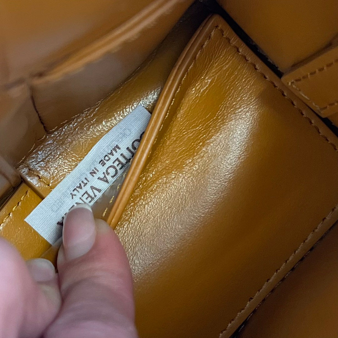 CANDY ARCO TOTE 20 IN RAW SIENNA SOFT LAMBSKIN