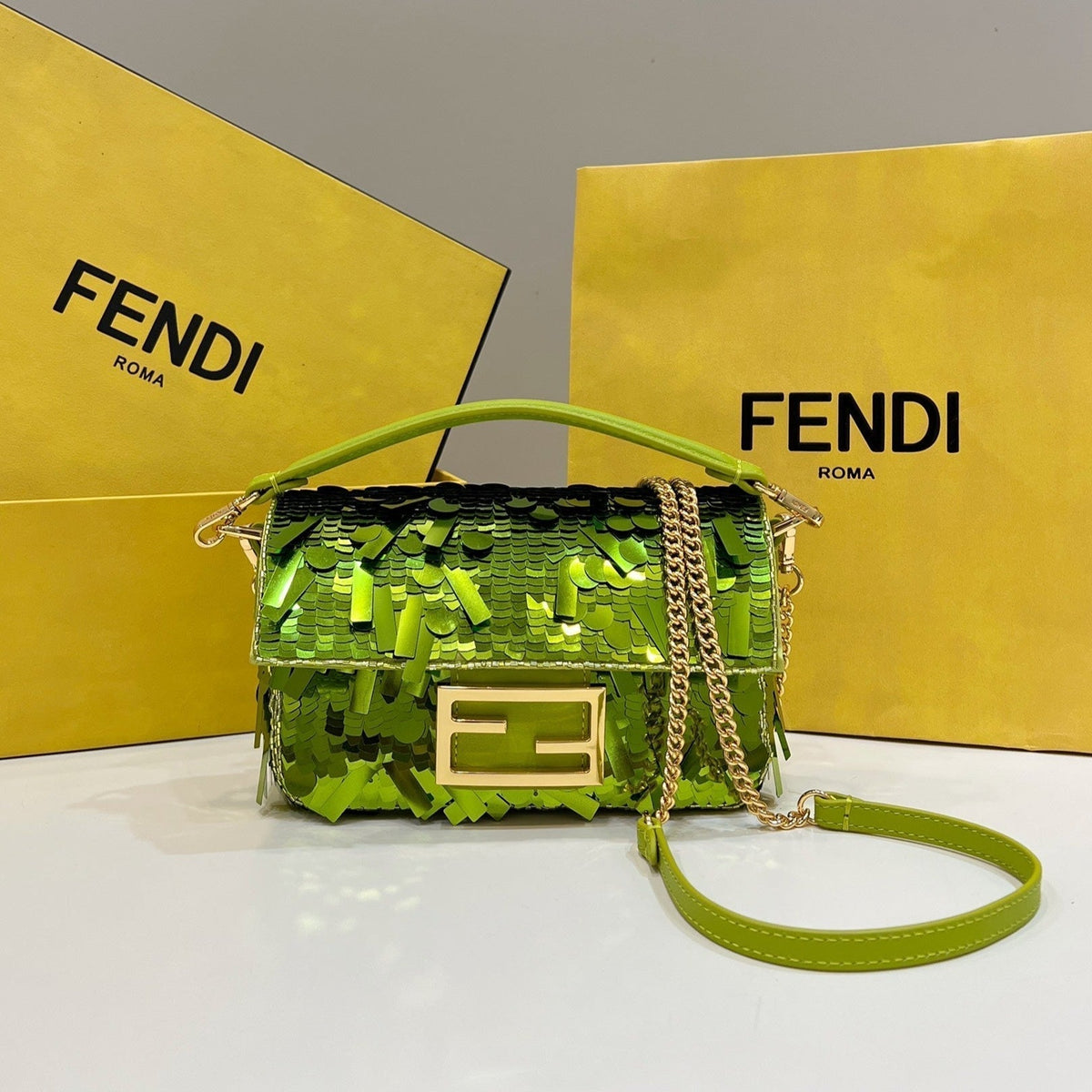 BAGUETTE MINI 19 IN LIMERICK GREEN SEQUINS GOLD HARDWARE