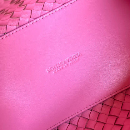 MINI CABAT 20 IN ROSE PINK LAMBSKIN