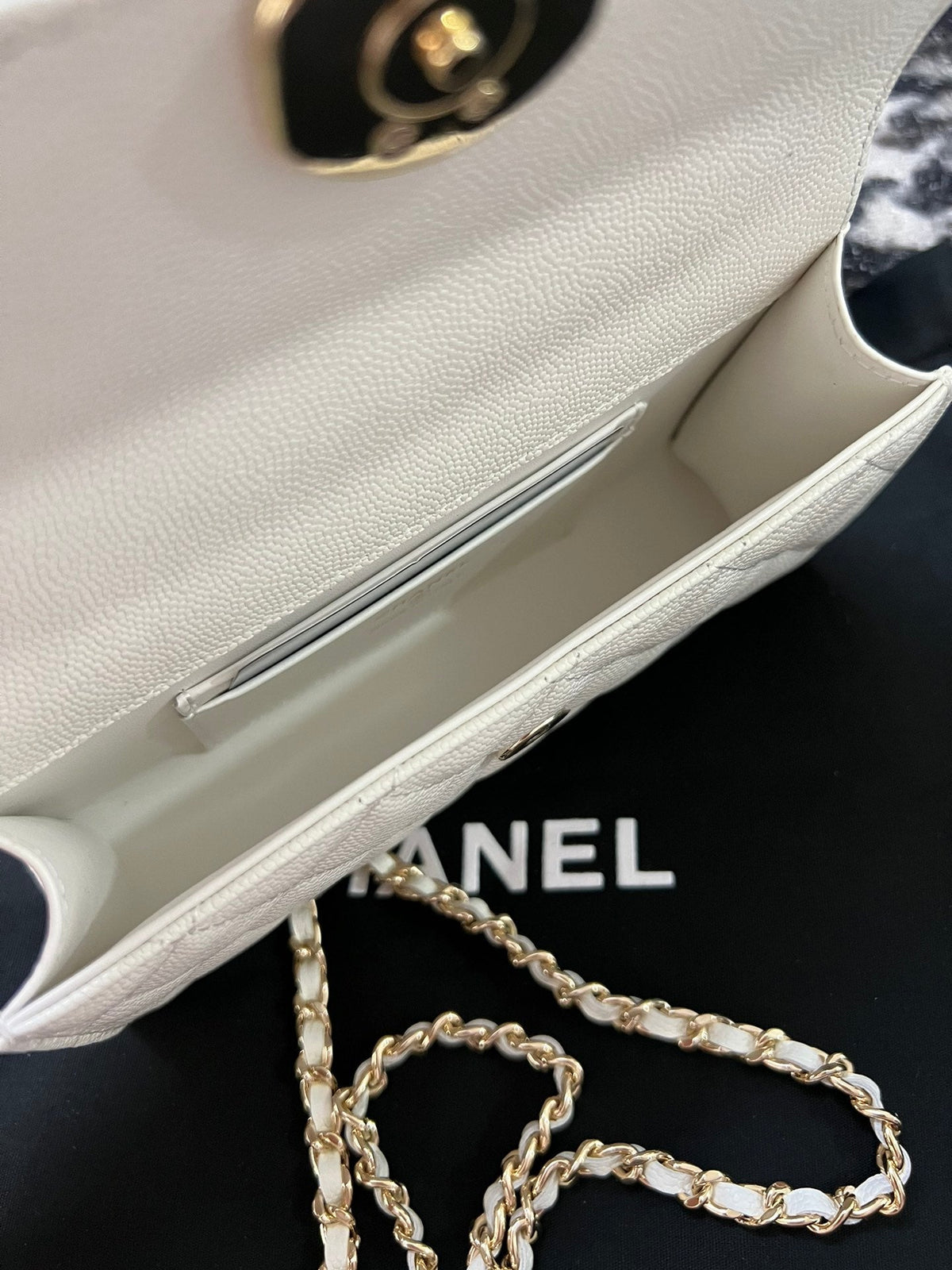 CHANEL KELLY 23P CLUTCH WITH CHAIN GOLD HARDWARE