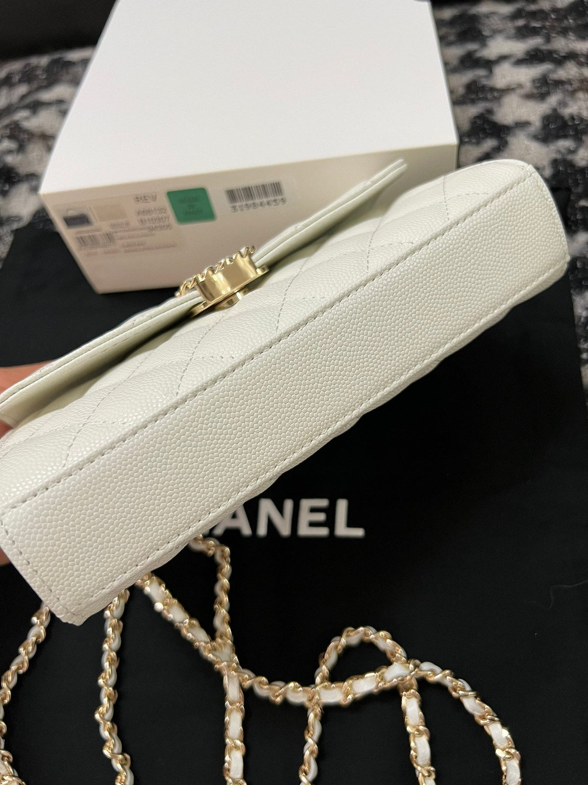 CHANEL KELLY 23P CLUTCH WITH CHAIN GOLD HARDWARE