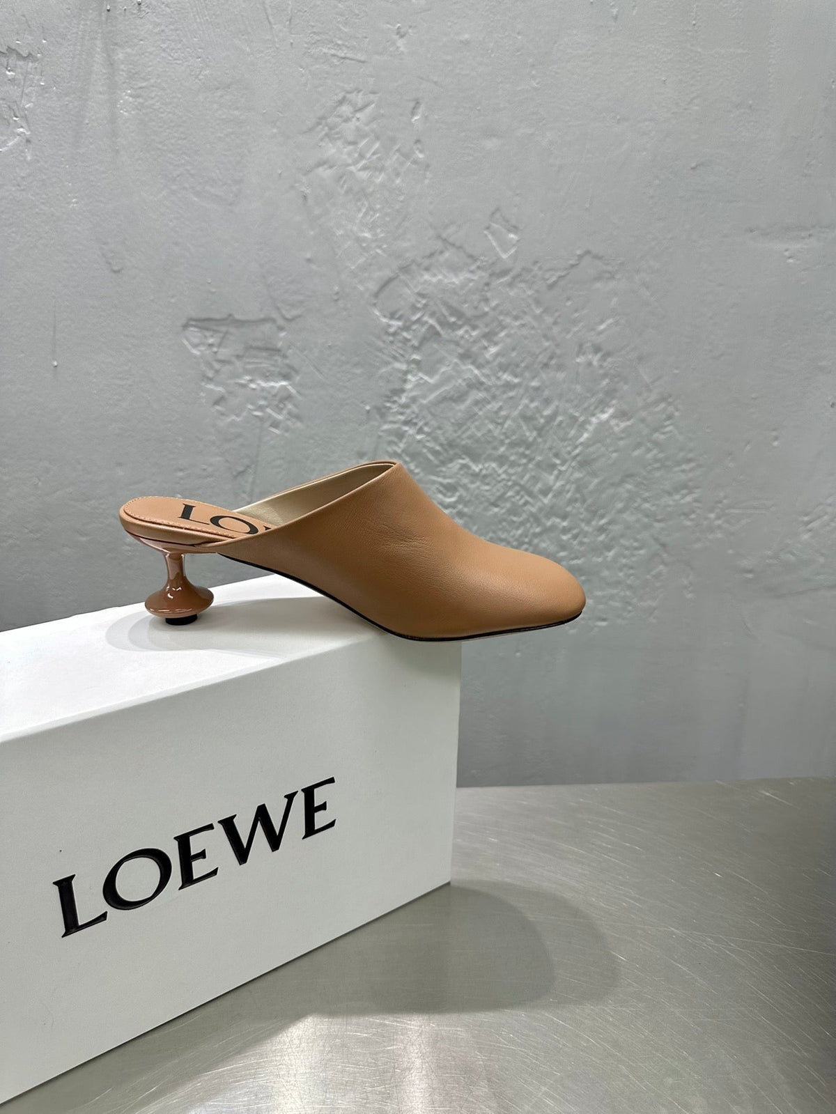 LW TOY MULE 55 TAWNY CALFSKIN
