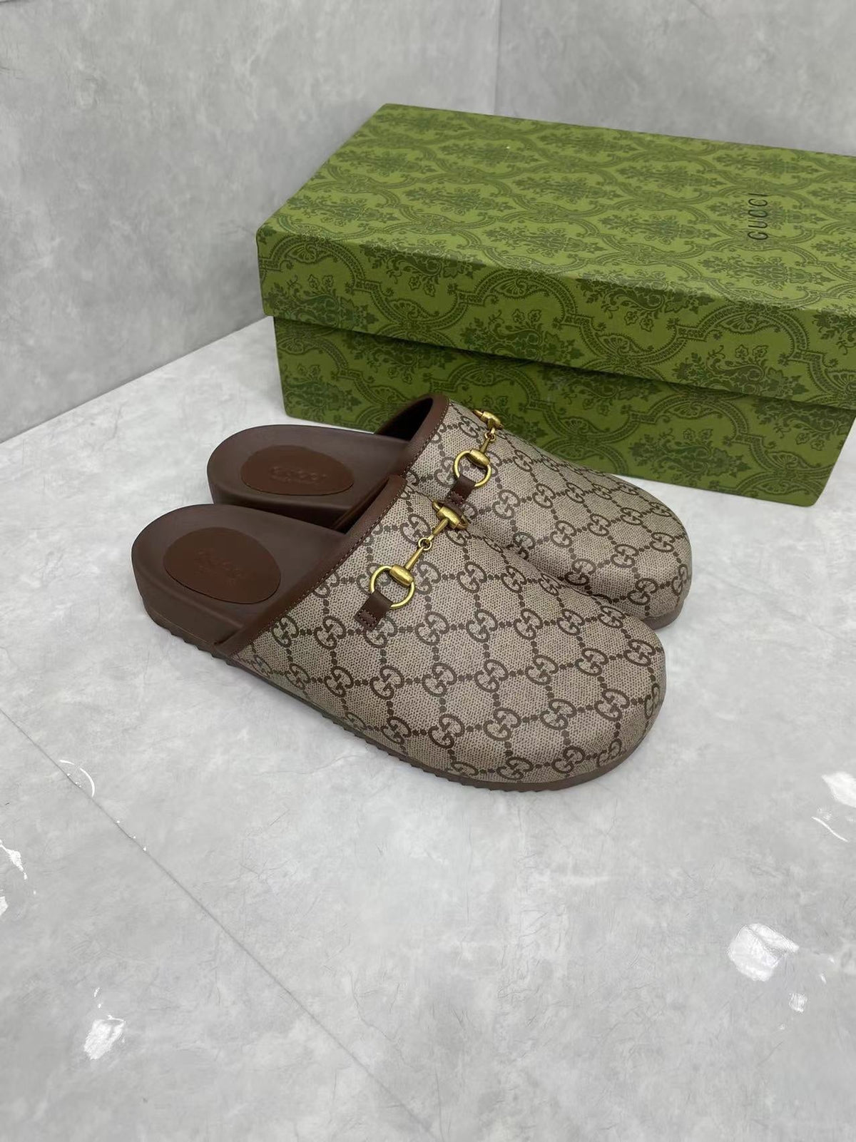 MULE WITH GOLD HORSEBIT IN BEIGE AND EBONY MONOGRAM CANVAS