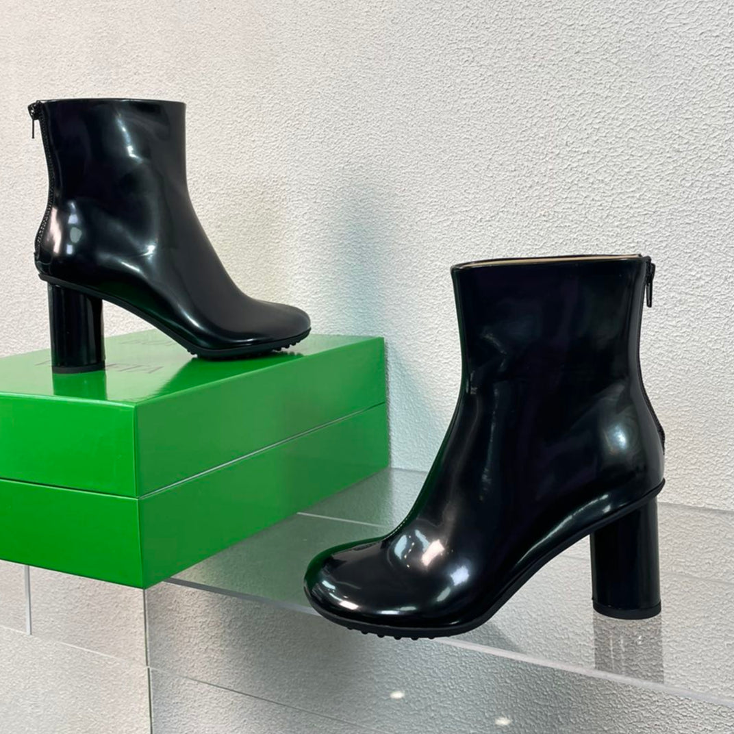 ATOMIC ANKLE BOOT IN BLACK CALFSKIN 75 MM