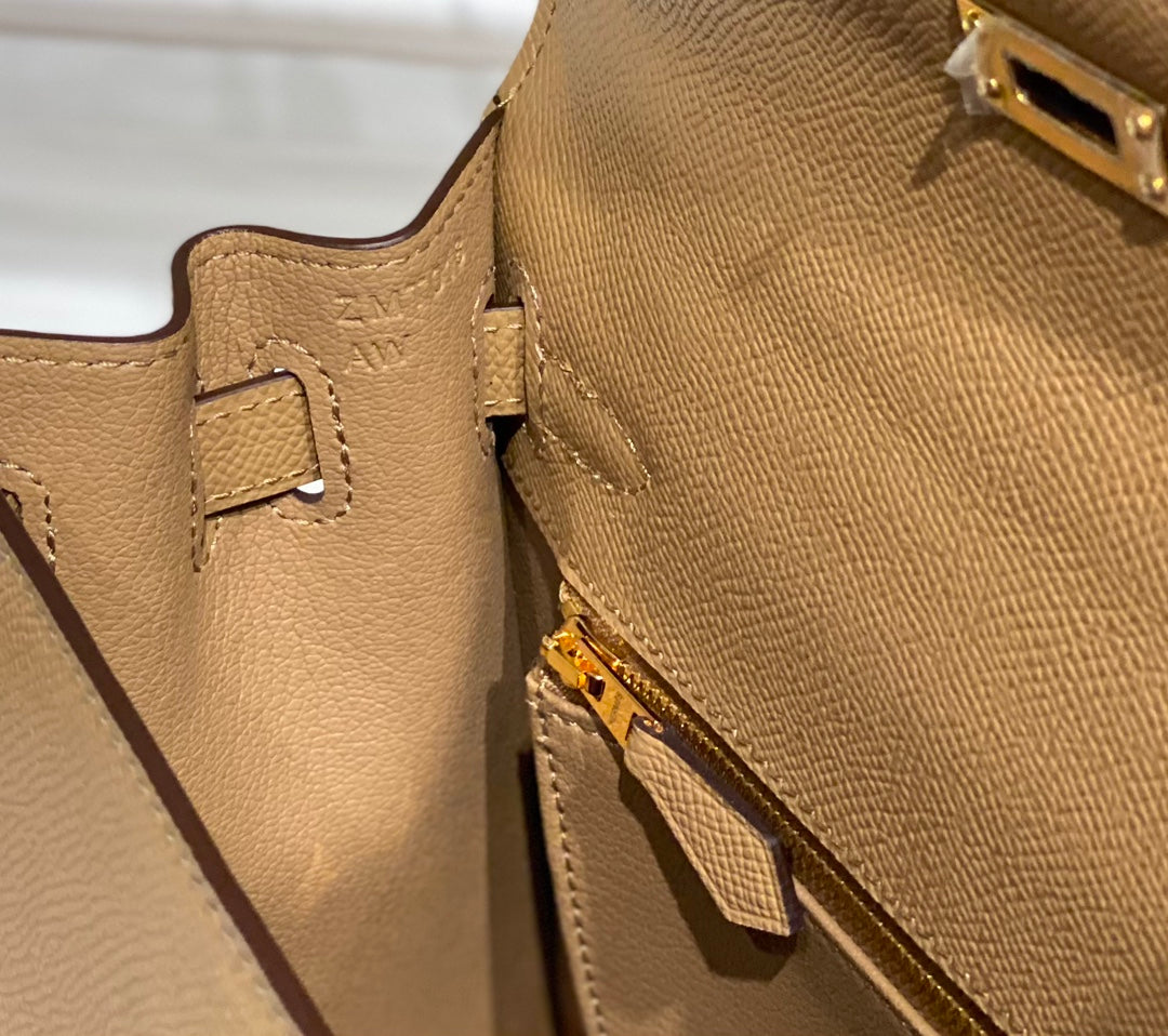 HN 28 IN CHAI EPSOM GOLD HARDWARE