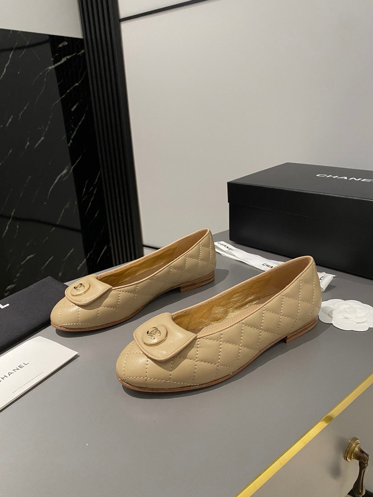 BALLET FLAT BEIGE CREAM LAMBSKIN
