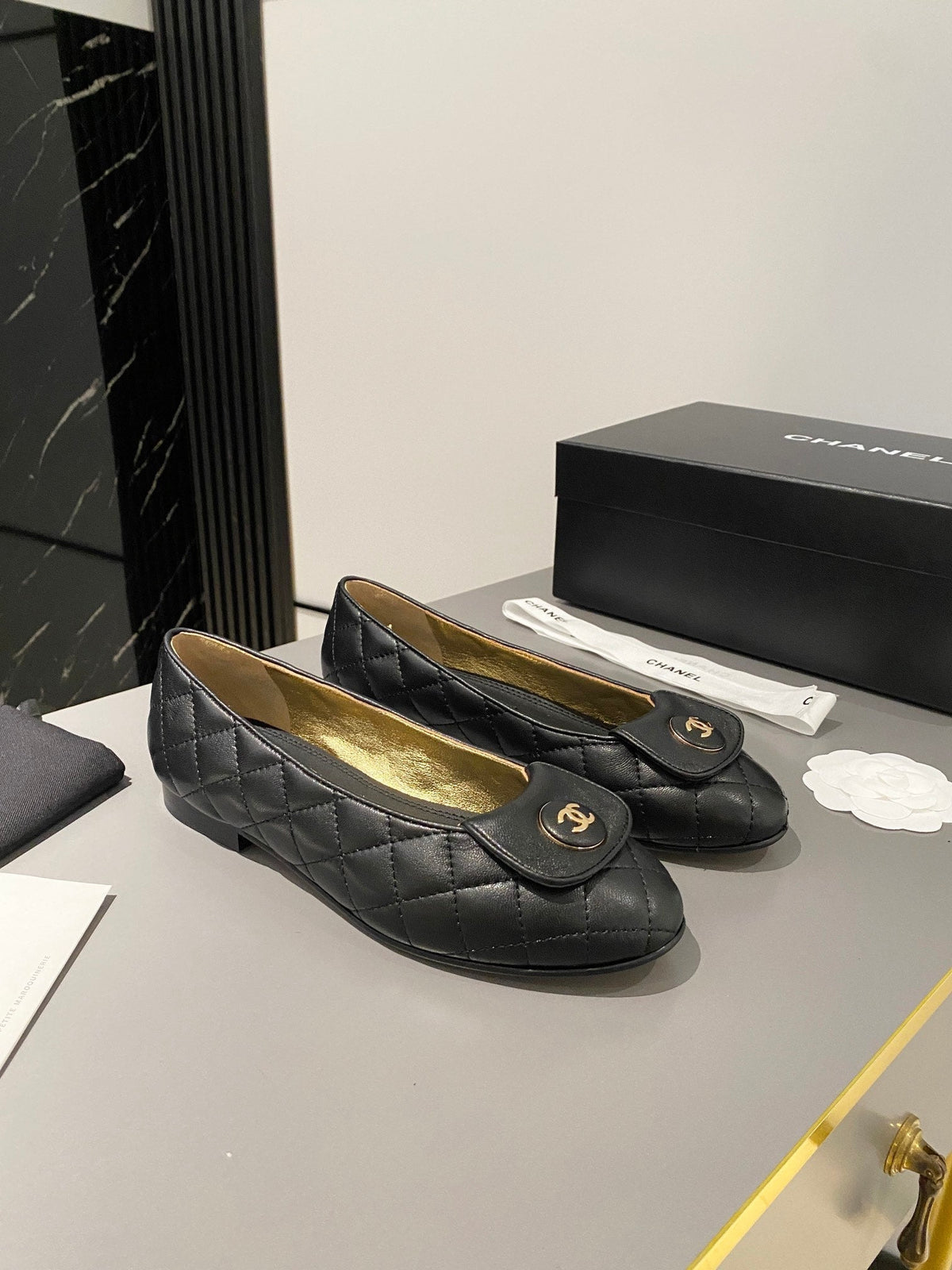 BALLET FLAT BLACK LAMBSKIN