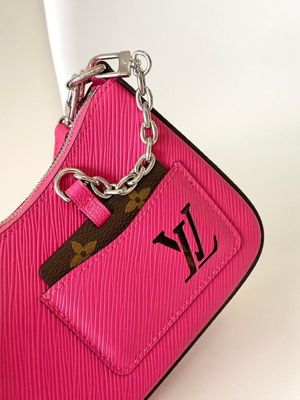 MARELLINI 19 DARK PINK EPI GRAINED LEATHER