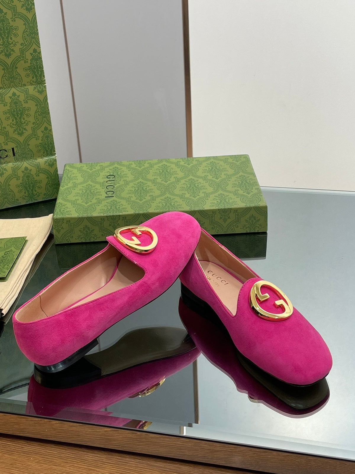 BLONDIE LOGO-PLAQUE LOAFERS IN FUSCIA PINK SUEDE WITH GOLD HARDWARE