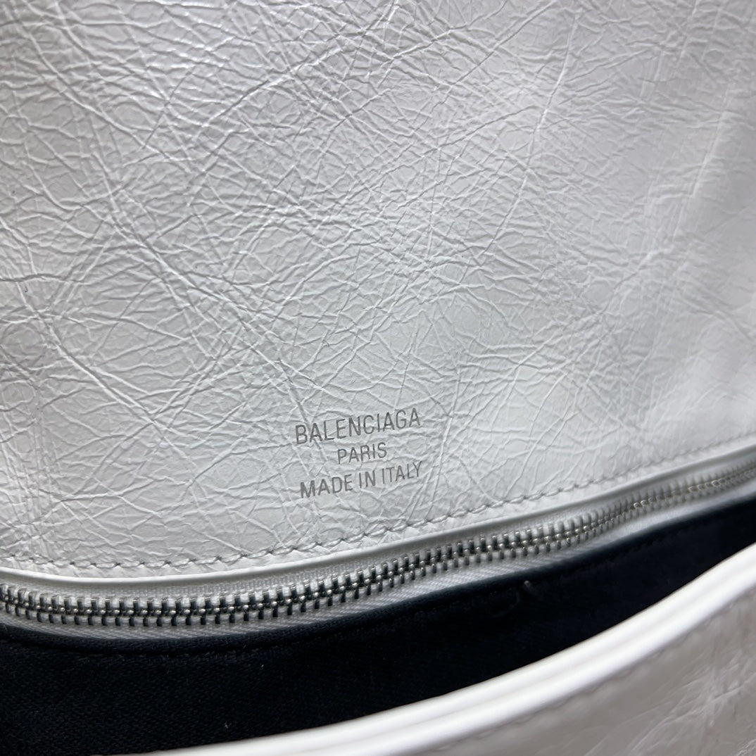 BB SOFT FLAP BAG 36 IN WHITE PEACH CALFSKIN SILVER HARDWARE