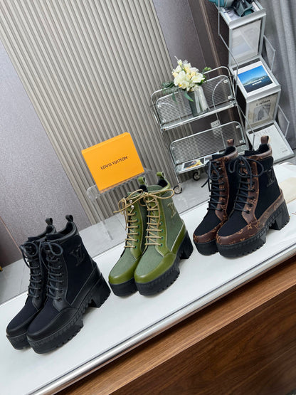 LAUREATE PLATFORM DESERT BOOT IN BLACK JACQUARD AND CHOCOLATE BROWN CALFSKIN