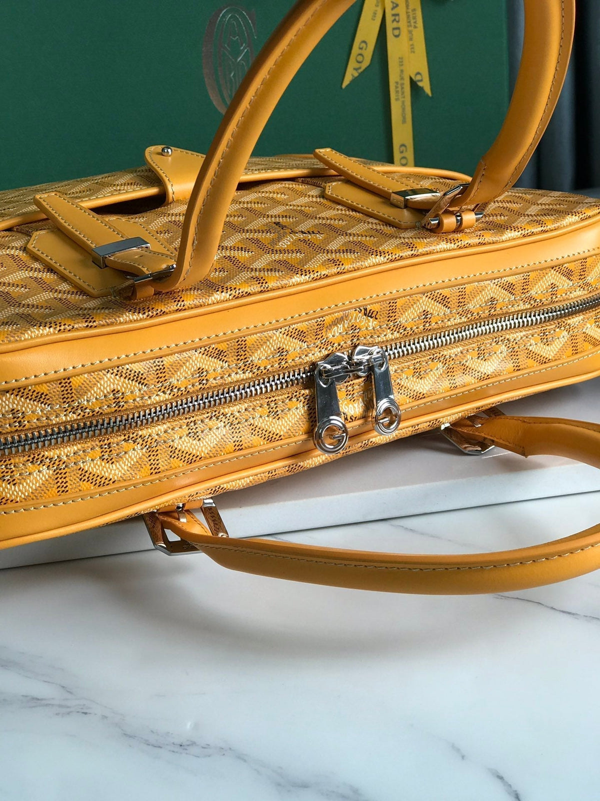 AMBASSADE DOCUMENT CASE 35 IN YELLOW GOYARDINE CANVAS