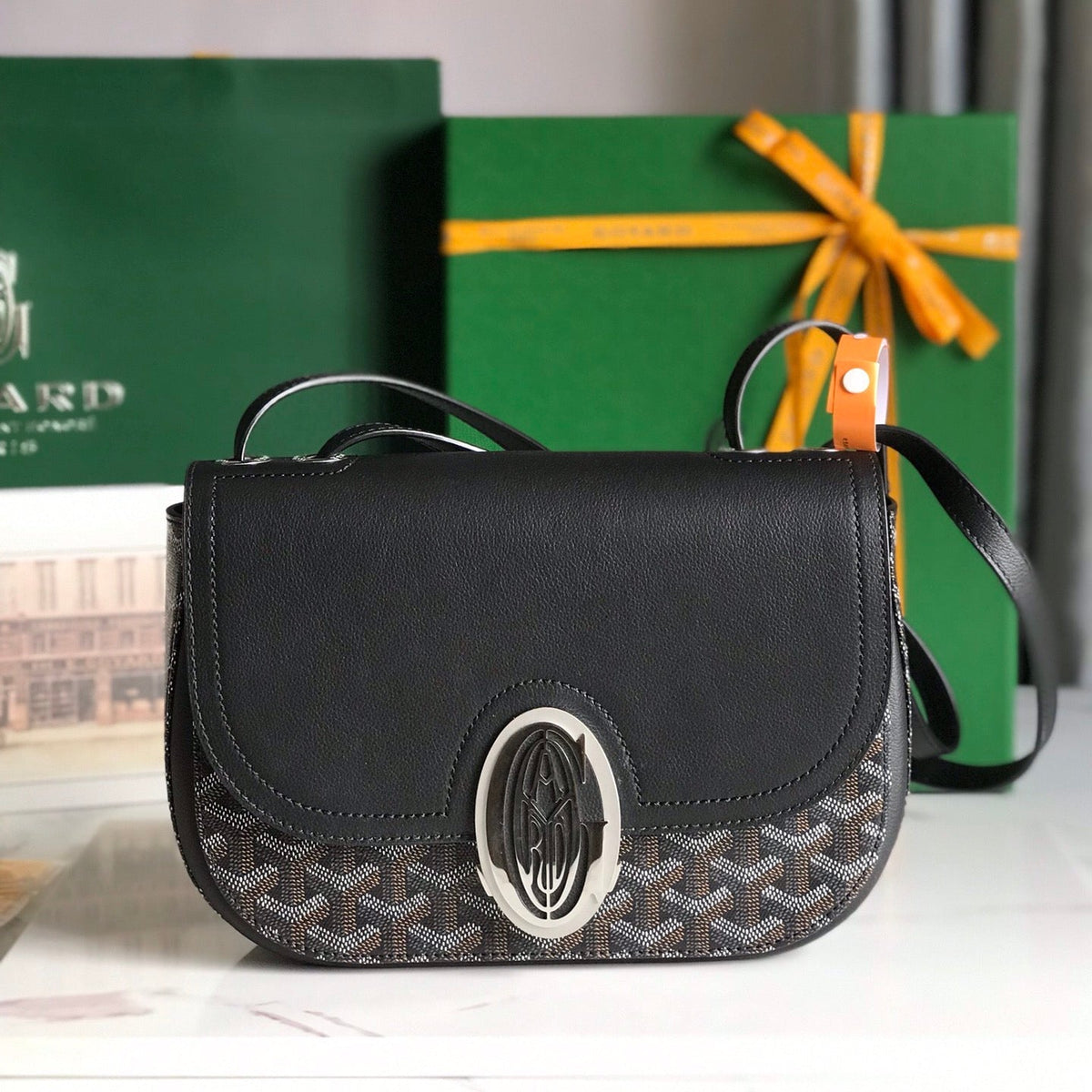 233 BAG 25 IN BLACK CALFKIN AND GOYARDINE CANVAS