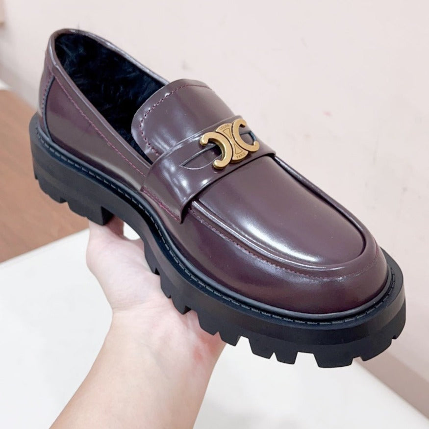 MARGARET LOAFER WITH TRIOMPHE CHAIN IN POLISHED BULL DEEP BROWN