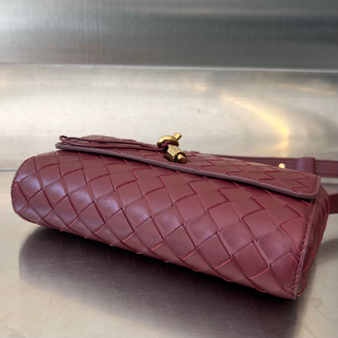 ANDIAMO 21 IN BURGUNDY RED LAMBSKIN