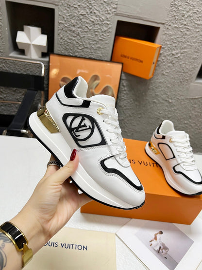LV WOMEN SNEAKER IN WHITE MIX BLACK CALFSKIN