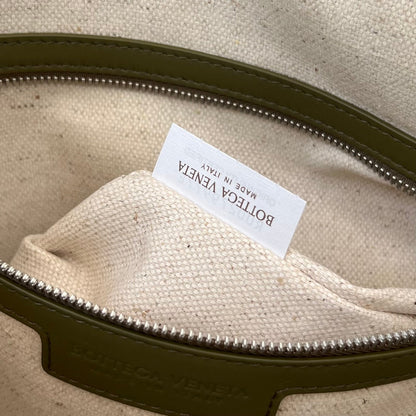 LARGE INTRECCIATO 40 BRIEFCASE IN MUD MIX TRAVERTINE CALFSKIN