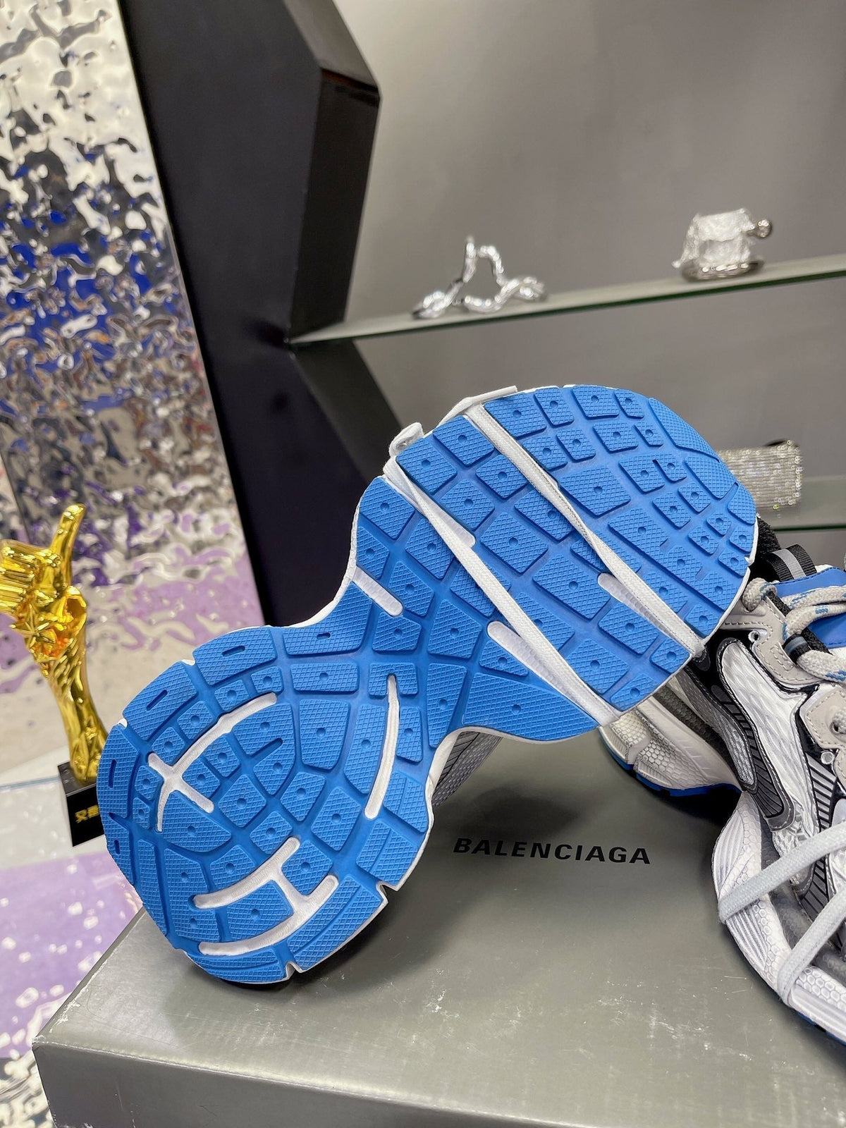 3XL SNEAKER IN WHITE GRAY BLUE MESH AND POLYURETHANE