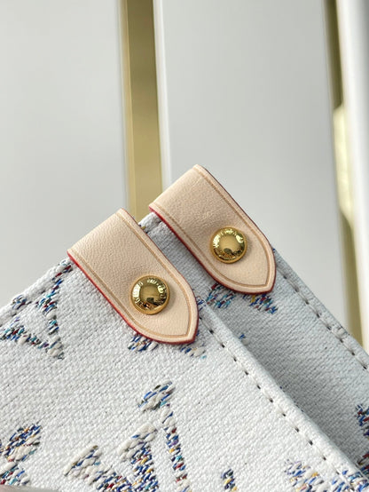 ONTHEGO MM 35 IN WHITE MONOGRAM JACQUARD FABRIC