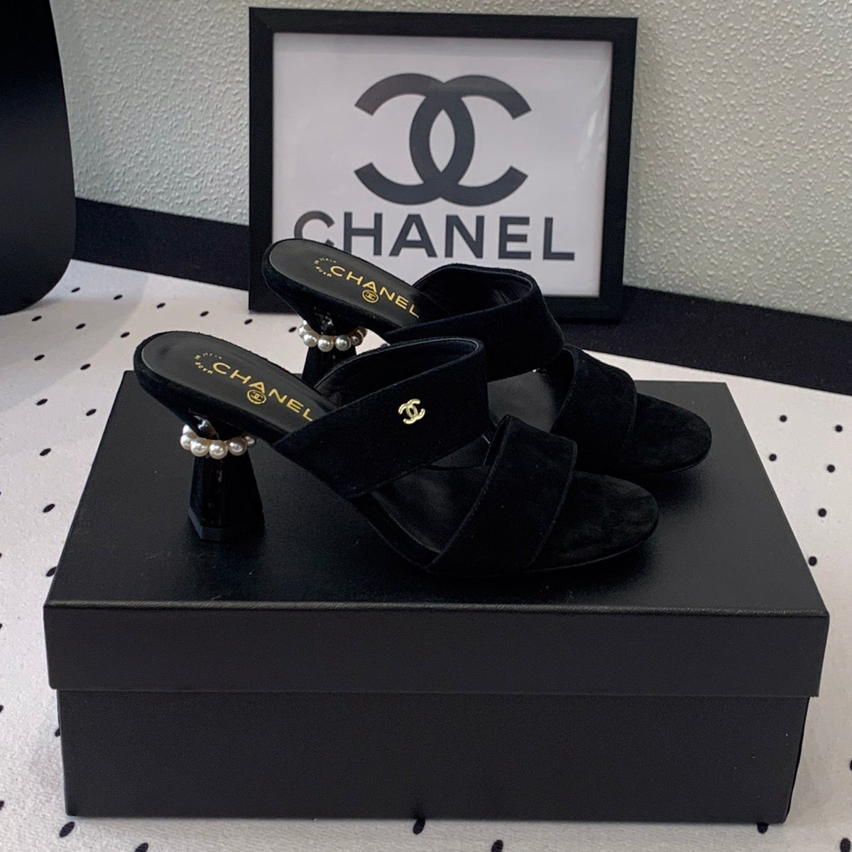 MULES black LAMBSKIN