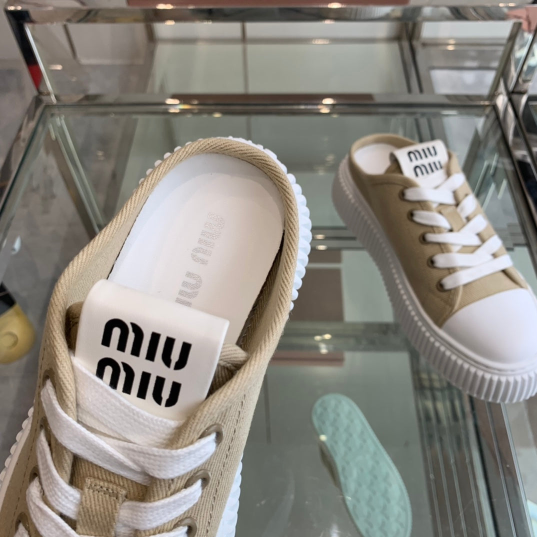Mule Shoes Khaki And White Canvas
