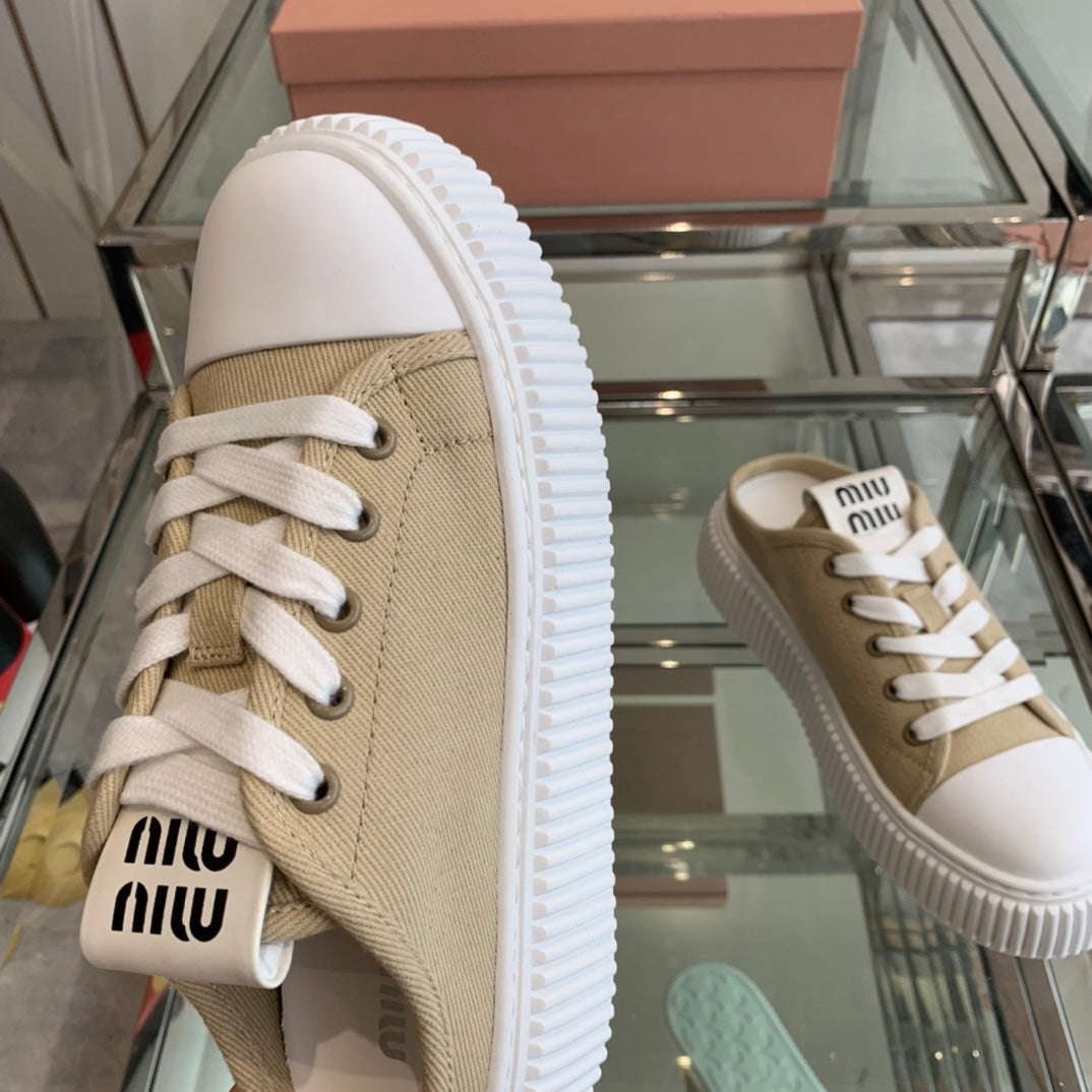 Mule Shoes Khaki And White Canvas