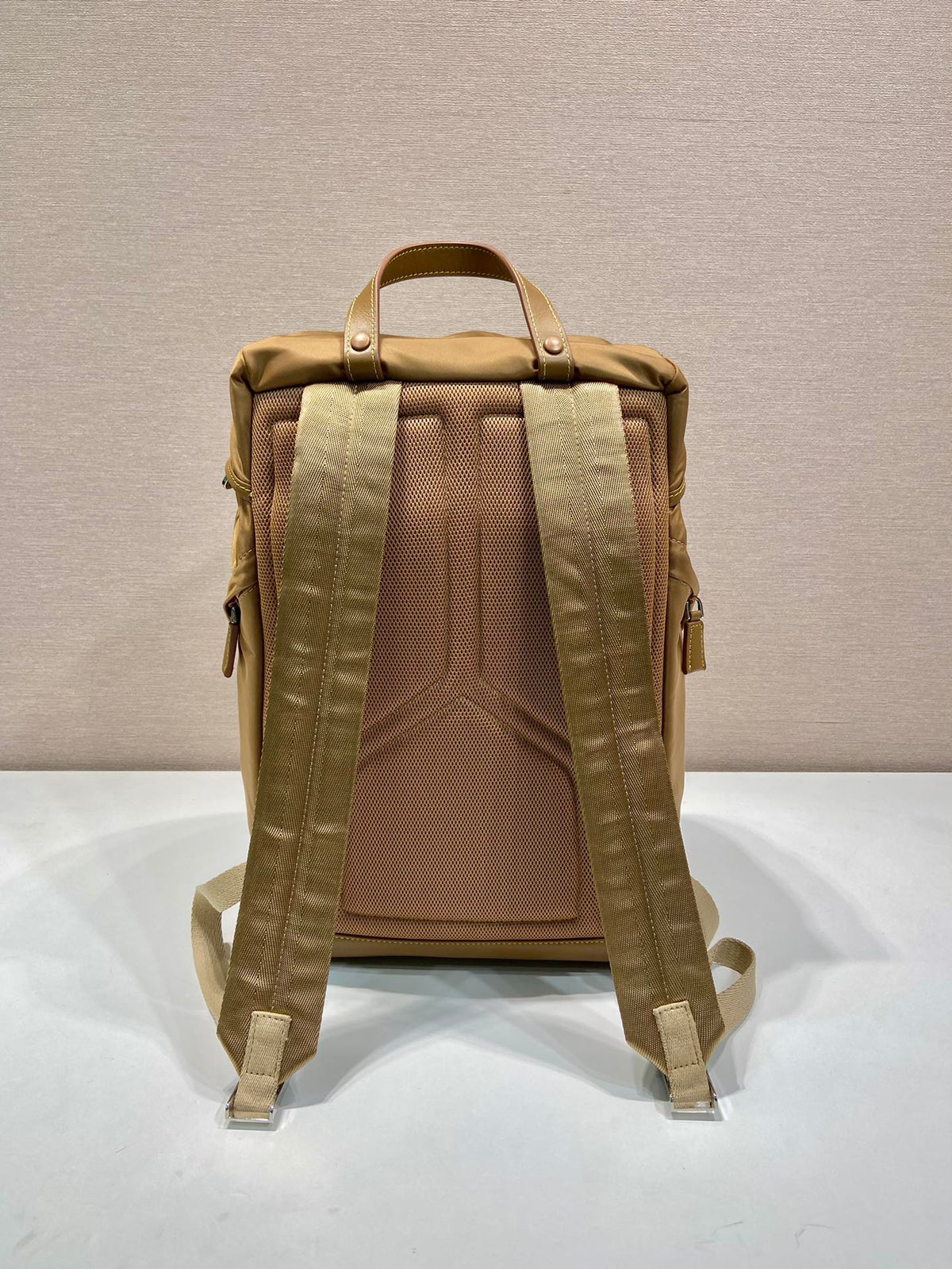 BACKPACK 45 IN CIDER BROWN RE-NYLON AND CALFSKIN TRIM