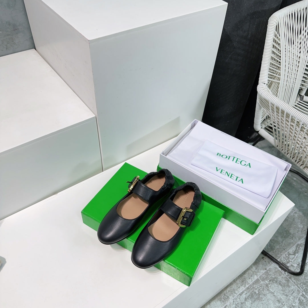 ASTAIRE MARY-JANE BALLERINA IN BLACK CALFSKIN