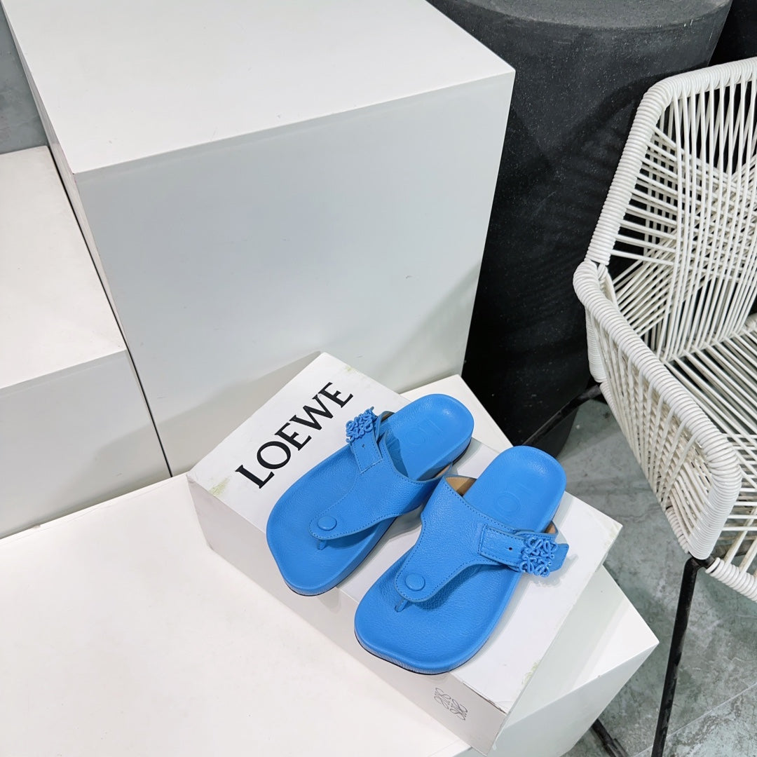 LW THONG SANDALS TRUE BLUE CALFSKIN