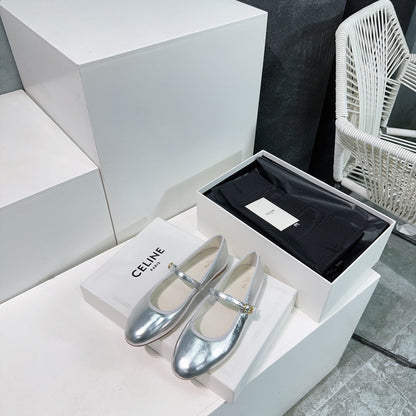 BALLET FLAT IN SILVER CALFSKIN