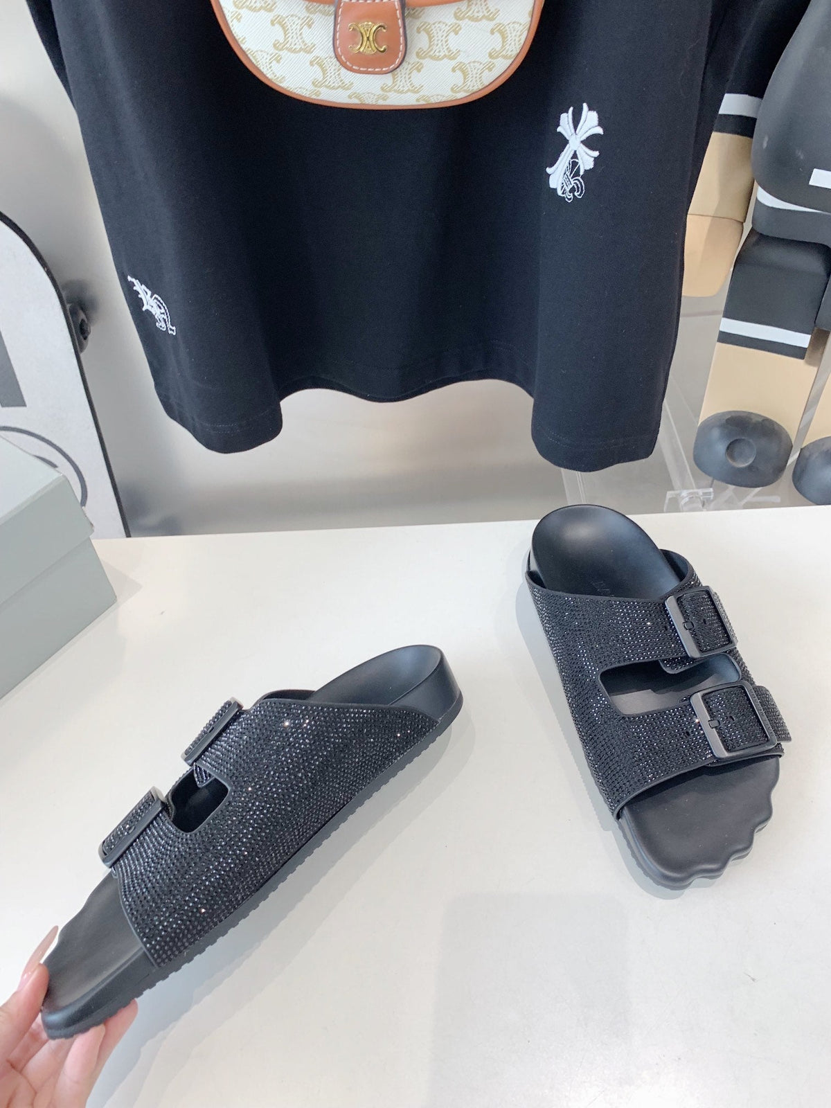 BIRKENSTOCK SLIPPERS ATTACHED RHINESTONES IN BLACK CALFSKIN