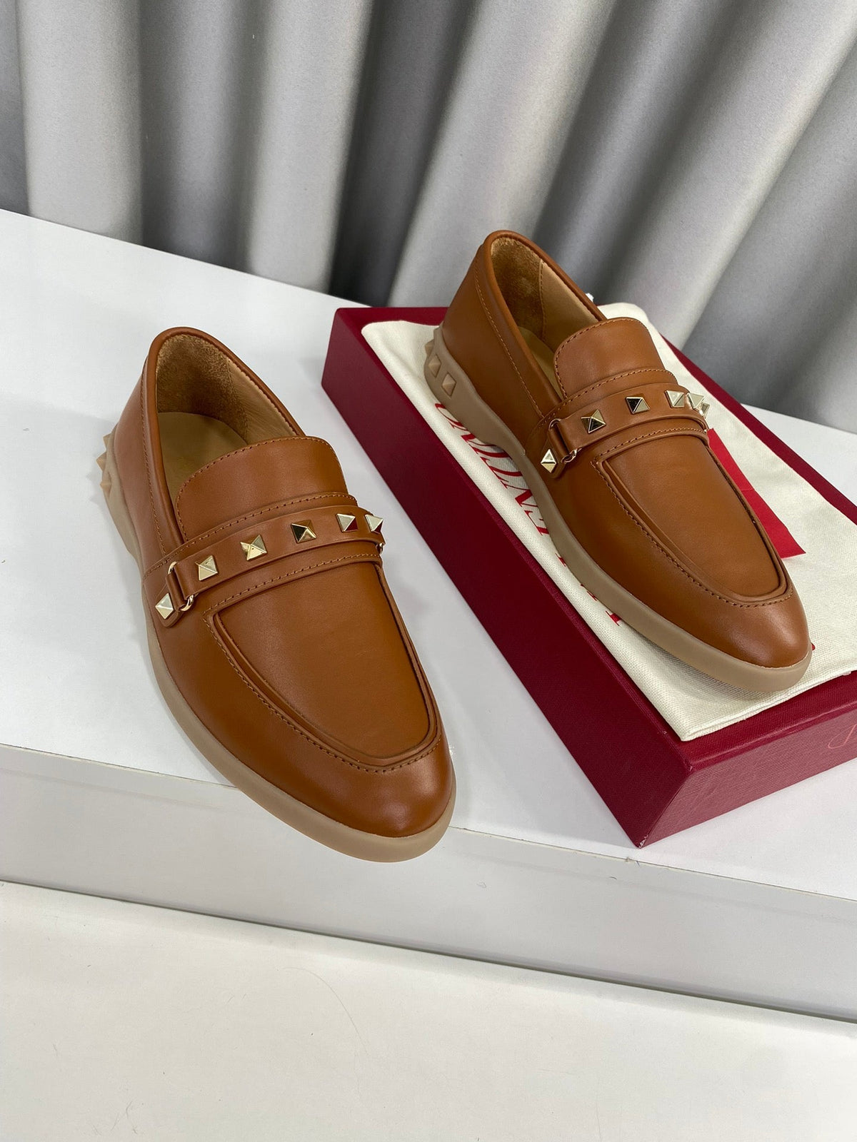 LEISURE FLOWS SPLIT LOAFER IN BRONZE BROWN CALFSKIN