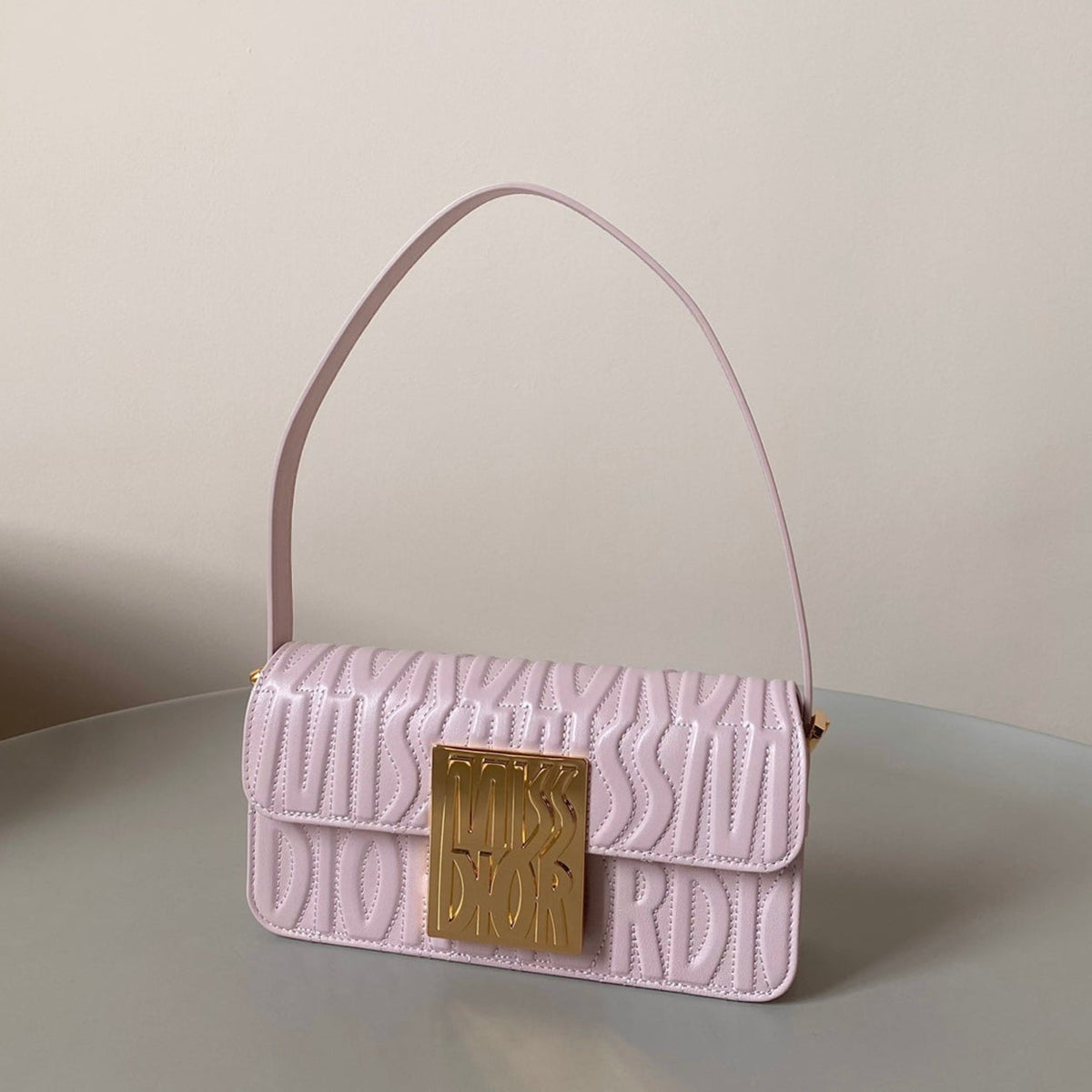 MEDIUM FLAP BAG 22 IN BABY PINK QUILTED ALLOVER CALFSKIN