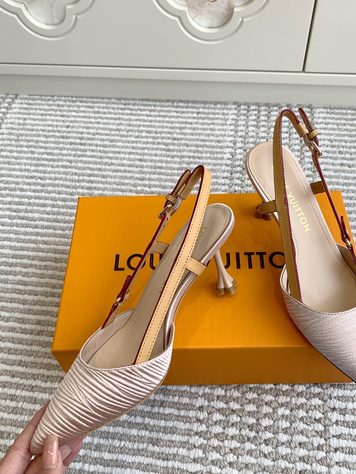 BLOSSOM SLINGBACKS 75 MM IN LIGHT PINK IMPORTED STRIPED SILK SATIN