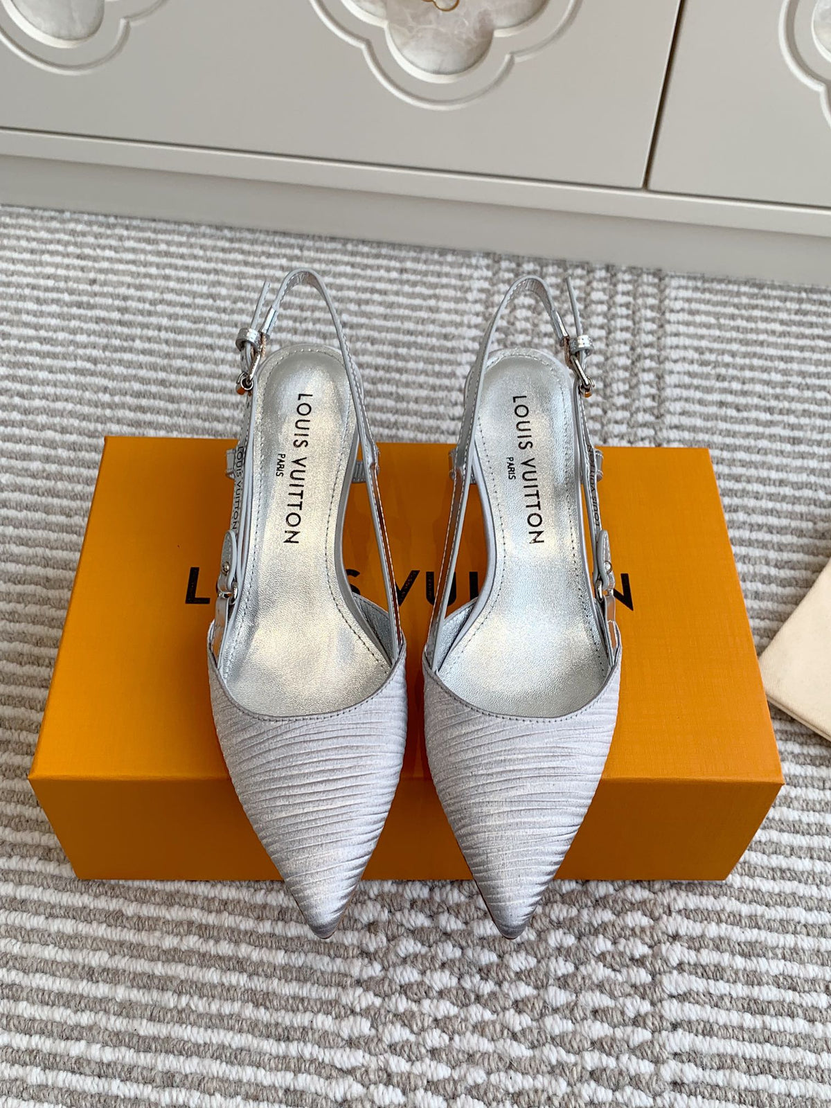 BLOSSOM SLINGBACKS 55 MM IN SILVER IMPORTED STRIPED SILK SATIN