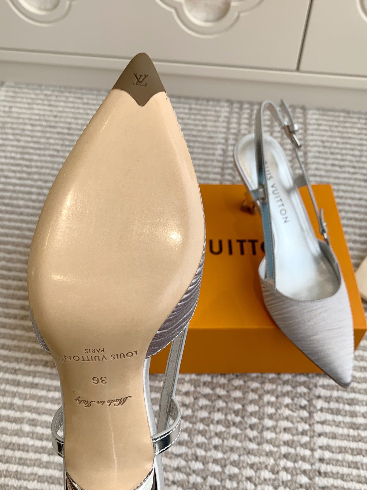 BLOSSOM SLINGBACKS 75 MM IN SILVER IMPORTED STRIPED SILK SATIN