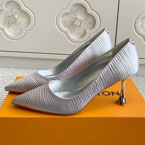 BLOSSOM PUMP 7 CM IN SILVER IMPORTED STRIPED SILK SATIN