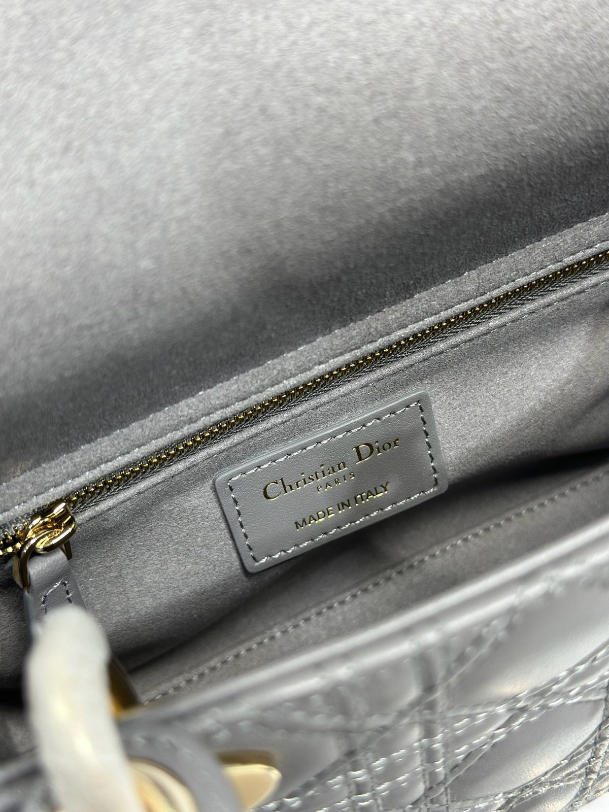 LADY SMALL BAG 20 IN GREY MACROCANNAGE LAMBSKIN GOLD HARDWARE